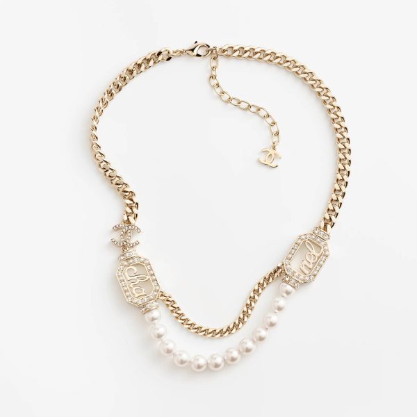 18K CC Diamonds Necklace