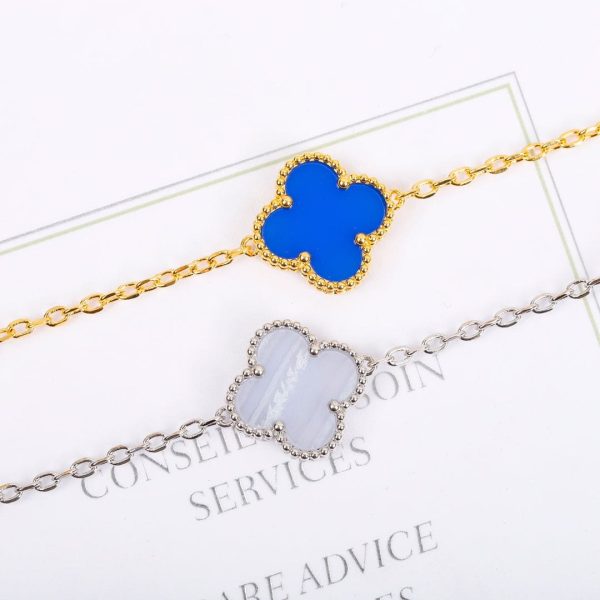 18K Vintage Alhambra Chalcedony 10 Motifs Necklace - 图片 9