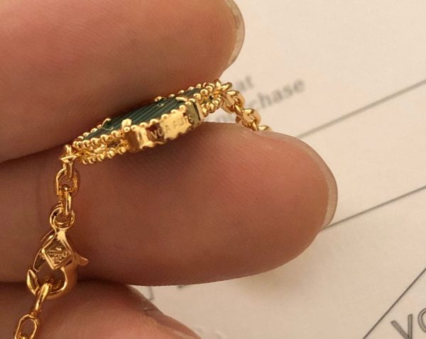 18K Vintage Alhambra Malachite Diamonds 10 Motifs Necklace - Image 8