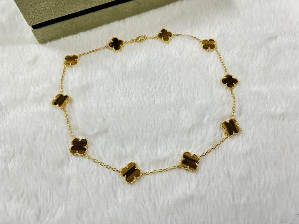 18K Vintage Alhambra Tiger Eye 10 Motifs Necklace - Image 3