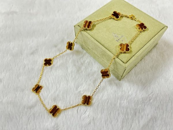 18K Vintage Alhambra Tiger Eye 10 Motifs Necklace - Image 2