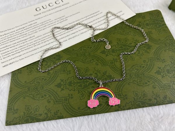 Double G Rainbow Pendant Necklace - Image 3
