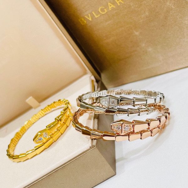 18K BV Serpenti Demi-Pavé Diamonds Bracelet - Image 5
