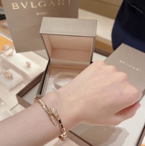 18K BV Serpenti Demi-Pavé Diamonds Bracelet - Image 7