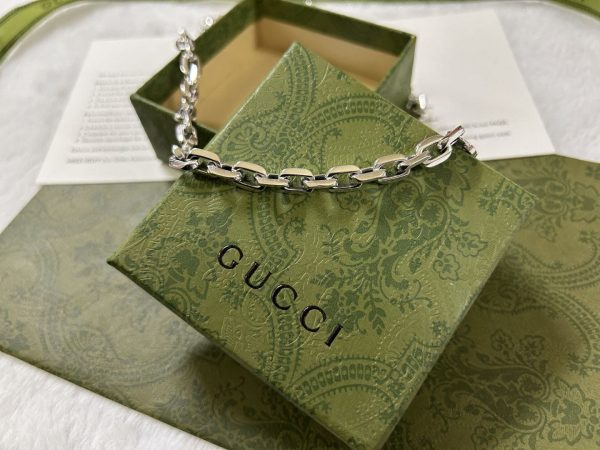 Double G Interlocking G Chain Necklace - Image 4
