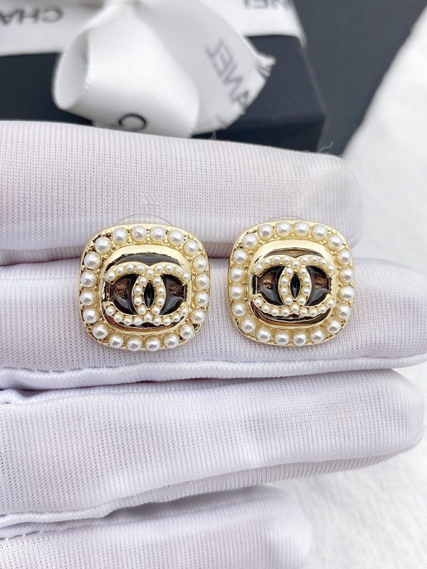 18K CC Square Crystal Earrings - 图片 4