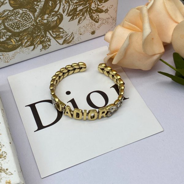 18K CD Crystal Open Cuff Bracelet - 图片 8