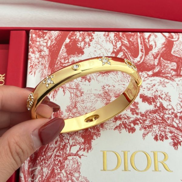 18K CD Diamond Bracelet - Image 7