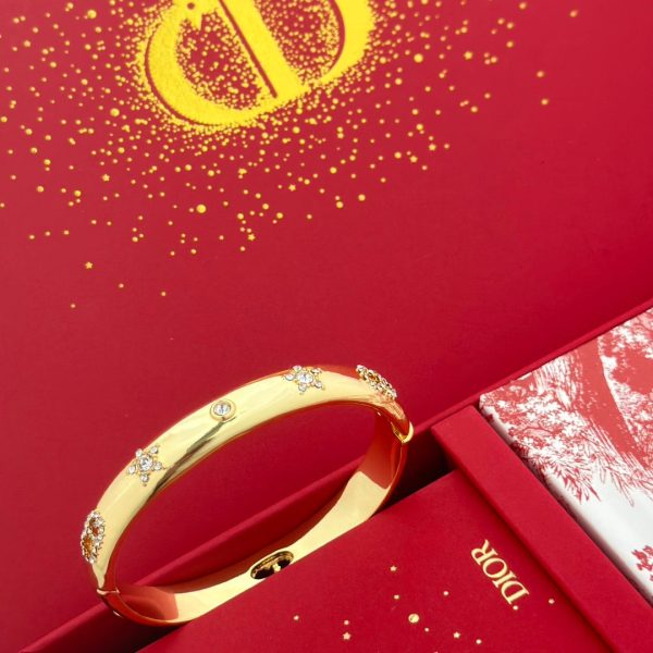 18K CD Diamond Bracelet - Image 4