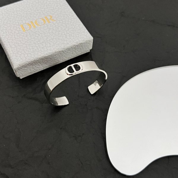 18K CD Cuff Thin Bracelet - 图片 11