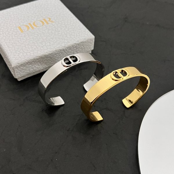 18K CD Cuff Thin Bracelet - 图片 4