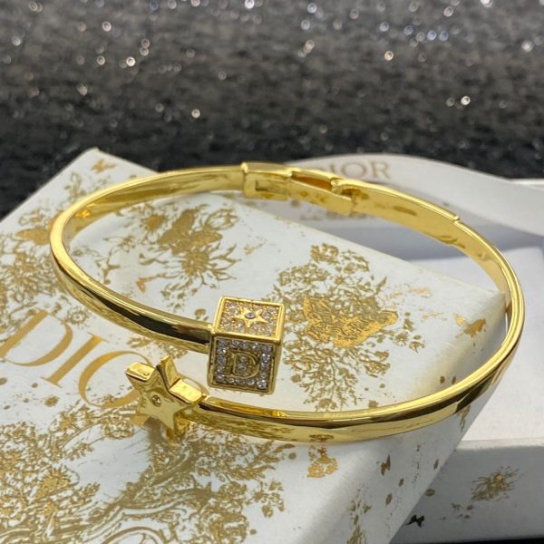 18K CD Star Open Cuff Bracelet - 图片 8