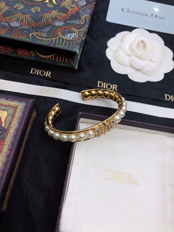 18K CD Pearl Open Cuff Bracelet - 图片 4