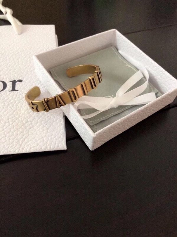 18K CD J’adior Star Open Cuff Bracelet - Image 10