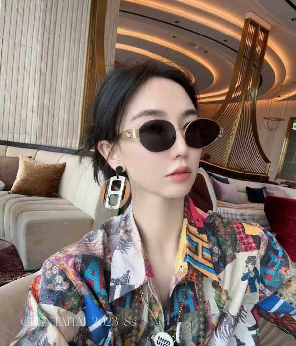 18K H Equipe Stud Earrings - 图片 3