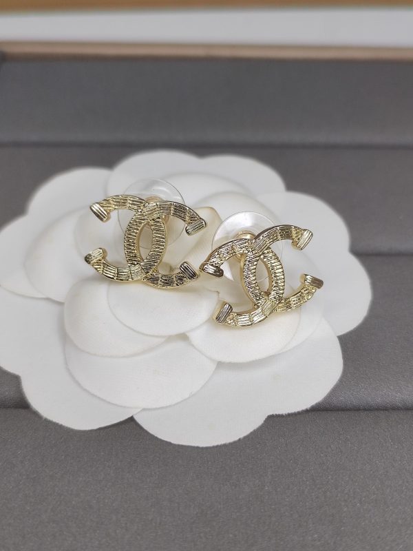 18K Classic CC Earrings - 图片 2