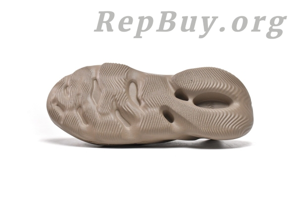 Top Version adidas Yeezy Foam Runner Mist GV6774 - 图片 4