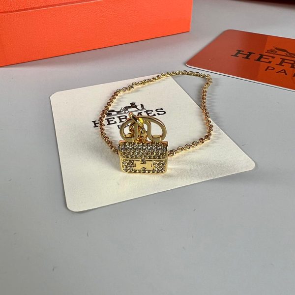 18K Amulettes Constance Diamond H Bracelet - Image 7