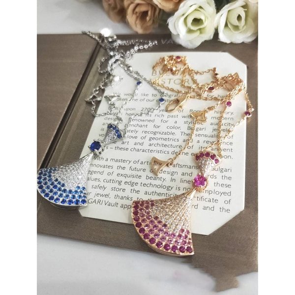18K BV DIVAS' DREAM Pink Diamonds Necklace - Image 8
