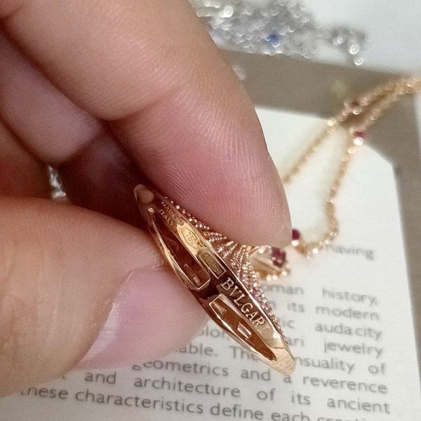 18K BV DIVAS' DREAM Pink Diamonds Necklace - Image 5