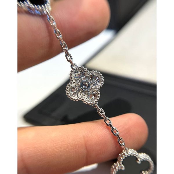 18K Vintage Alhambra Five Motifs Black Diamonds Clover Bracelet - Image 8