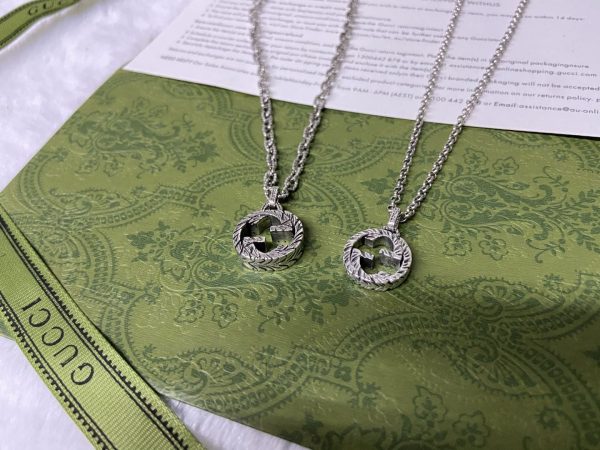 Double G Interlocking G Pendant Necklace - Image 5