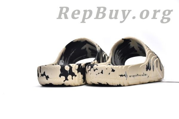 adidas originals Adilette 22 Slides Carbon GX6947 - 图片 21