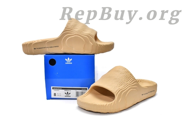 adidas originals Adilette 22 Slides Desert Sand GX6945 - 图片 14