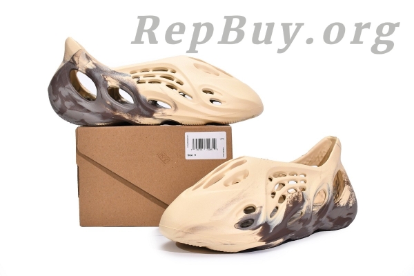 Top Version adidas Yeezy Foam RNNR MX Cream Clay GX8774 - 图片 20