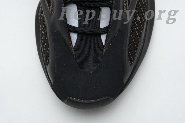 Top Version adidas Yeezy 700 V3 Clay Brown GY0189 - 图片 12