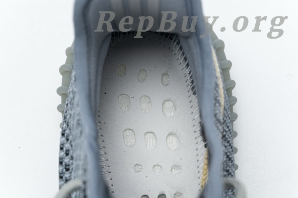Top Version adidas Yeezy Boost 350 V2 Ash Blue GY7657 - 图片 6