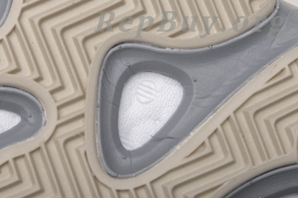Top Version adidas Yeezy Boost 700 Inertia EG7597 - 图片 15