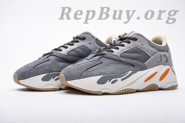 Top Version adidas Yeezy Boost 700 Magnet FV9922 - Image 3