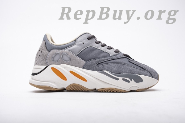 Top Version adidas Yeezy Boost 700 Magnet FV9922 - Image 4