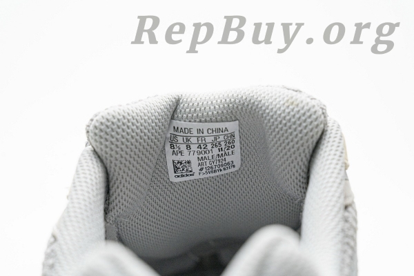 Top Version adidas Yeezy Boost 700 V2 Cream GY7924 - 图片 7