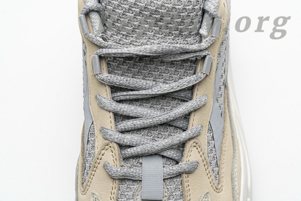 Top Version adidas Yeezy Boost 700 V2 Cream GY7924 - 图片 15
