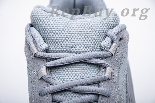 Top Version adidas Yeezy Boost 700 V2 Hospital Blue FV8424 - 图片 13