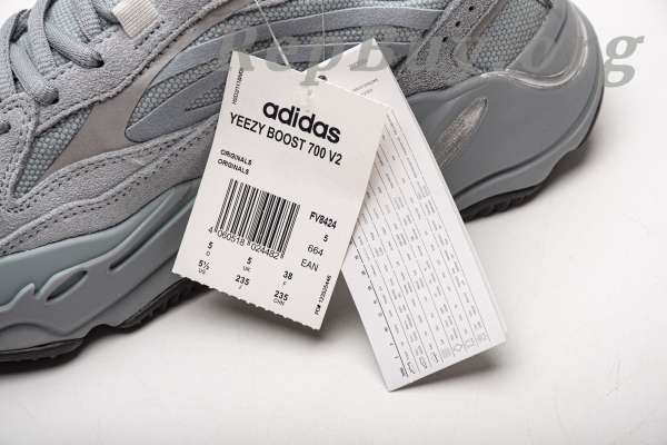 Top Version adidas Yeezy Boost 700 V2 Hospital Blue FV8424 - 图片 10