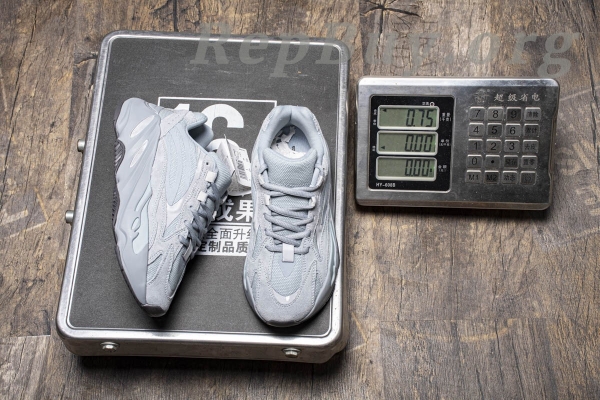Top Version adidas Yeezy Boost 700 V2 Hospital Blue FV8424 - 图片 20