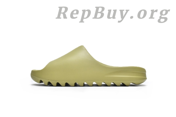 Top Version adidas Yeezy Slide Resin FX0494