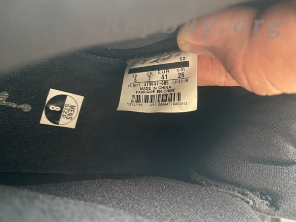 Top Version Air Jordan 11 Retro Cap and Gown 378037-005 - 图片 4