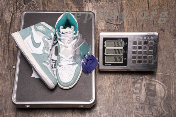 Top Version Air Jordan 1 Retro High Turbo Green 555088-311 - 图片 21