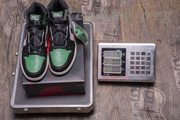 Top Version Air Jordan 1 Retro High Pine Green 555088-302 - 图片 21