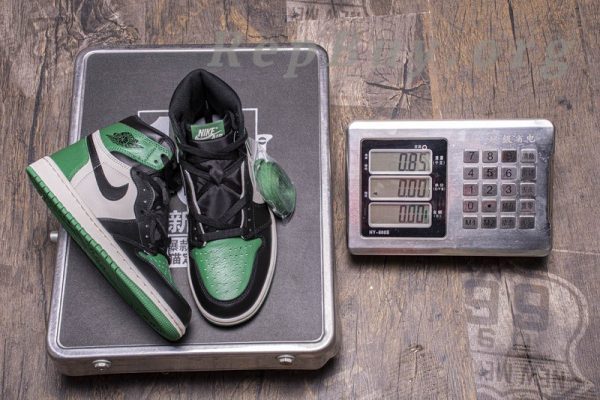 Top Version Air Jordan 1 Retro High Pine Green 555088-302 - 图片 20