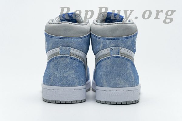 Top Version Air Jordan 1 Retro High Hyper Royal Smoke Grey 555088-402 - Image 4