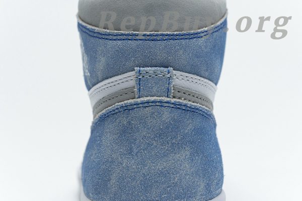 Top Version Air Jordan 1 Retro High Hyper Royal Smoke Grey 555088-402 - Image 15