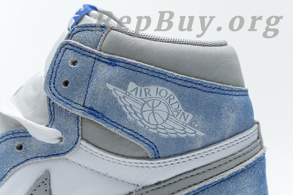 Top Version Air Jordan 1 Retro High Hyper Royal Smoke Grey 555088-402 - Image 14