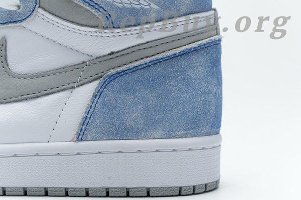 Top Version Air Jordan 1 Retro High Hyper Royal Smoke Grey 555088-402 - Image 13
