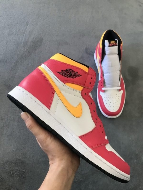 Top Version Air Jordan 1 High OG Light Fusion Red 555088-603 - 图片 5