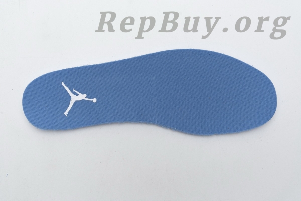 Top Version Air Jordan 1 Low UNC (W) AO9944-441 - Image 9